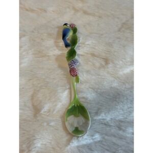 Franz Porcelain Blue Tit Bird and Berries Spoon FZ00150 Blue Green Multi Color